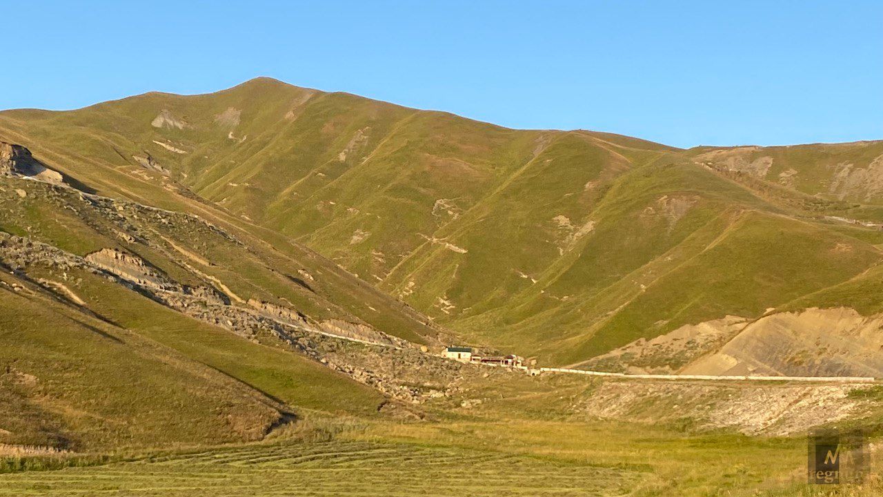 Удиви республику. Перевал Харами Чечня. Гора Харами в Дагестане. Перевал Харами Дагестан. Перевал Харами 1999.