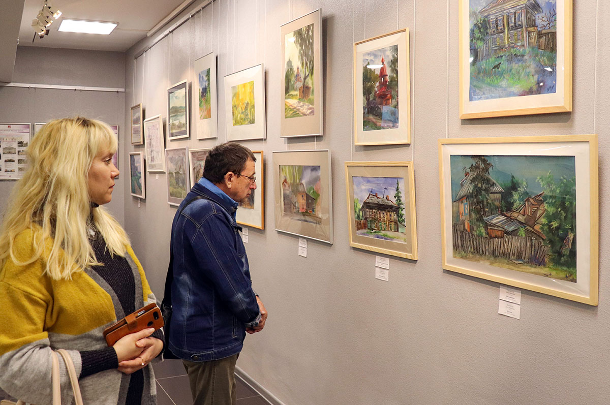 Куртджемиля с выставка картин. Главный проспект екатеринбург центр искусств. Выставка свердловских художников. Лобненская картинная галерея. Современная картинная галерея екатеринбург.