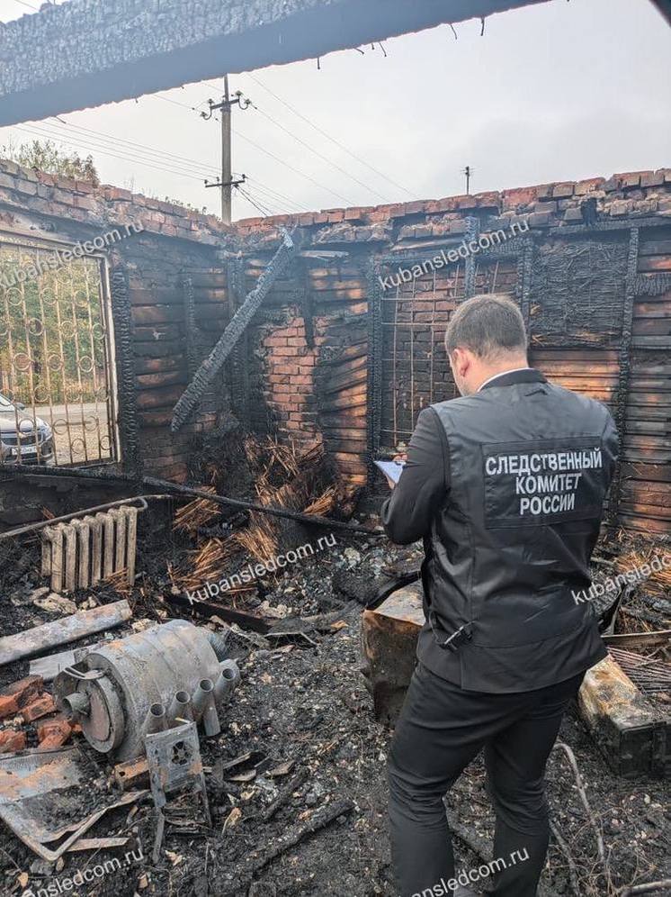 В пожаре в краснодарской станице Елизаветинской погиб мужчина