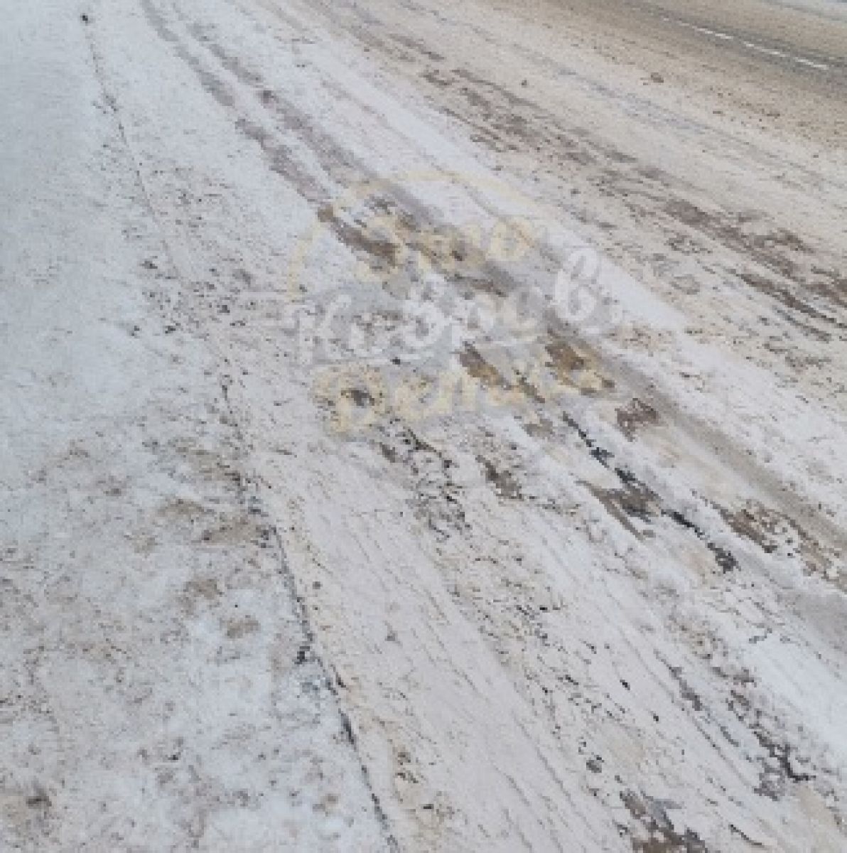 Житель Владимирской области потерял бампер из-за нечищеной дороги