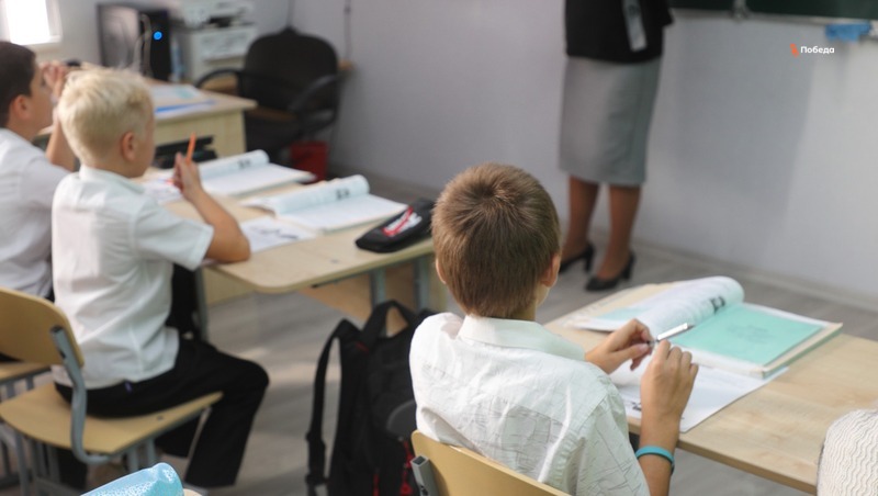 Программа земский учитель 2022. Земский учитель. 33 школа ставрополь. Профессиональное образование для школьников георгиевск. Проект школы.