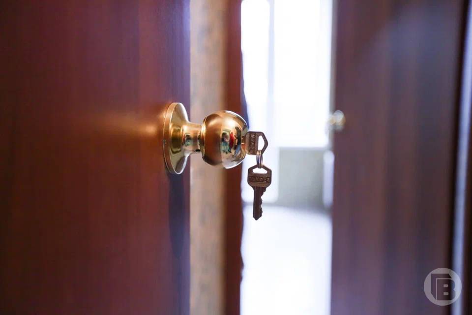 Волгоградке суд помог освободить квартиру от экс-супруга