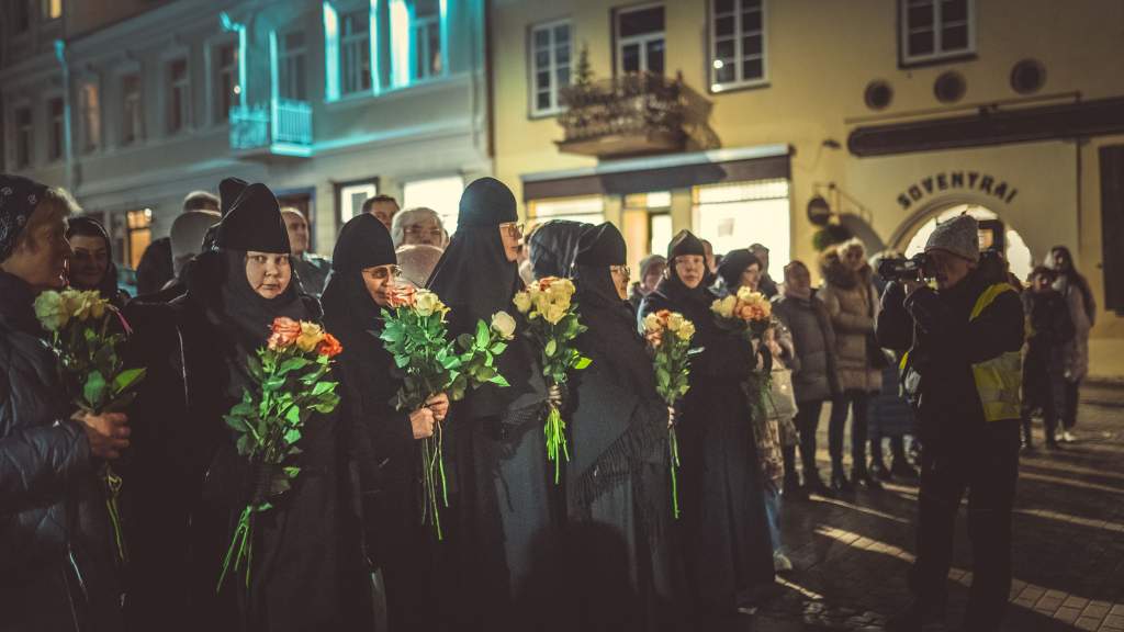 ВСТРЕЧА СВЯЩЕННЫХ РЕЛИКВИЙ В СВЯТО-ДУХОВОМ МОНАСТЫРЕ