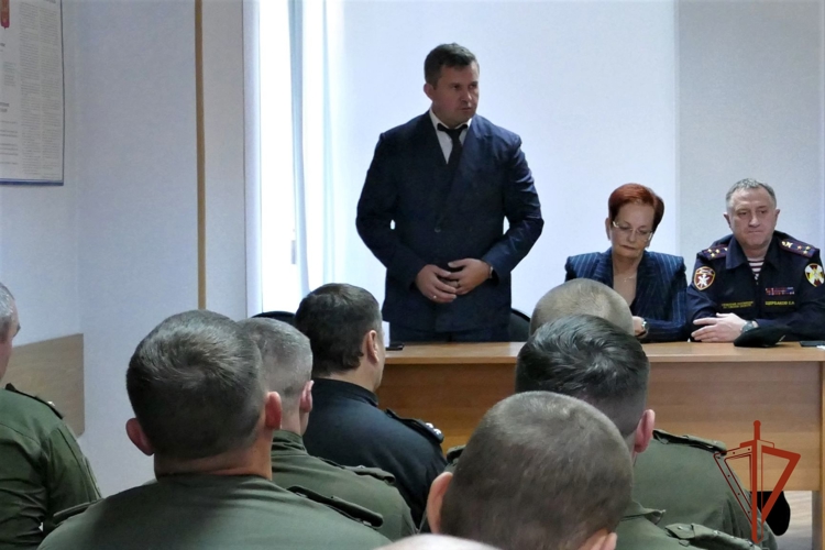 Представители органов власти Томской области встретились со спецназом Росгвардии 