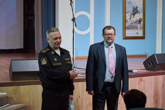 Геращенко в НВМУ (2)