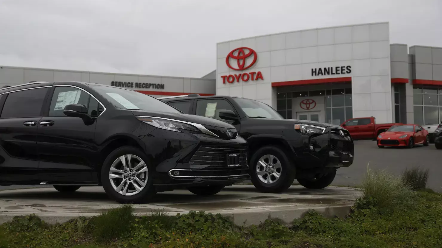 Пошлины Трампа ударят по азиатам: Toyota понесет наибольшие потери