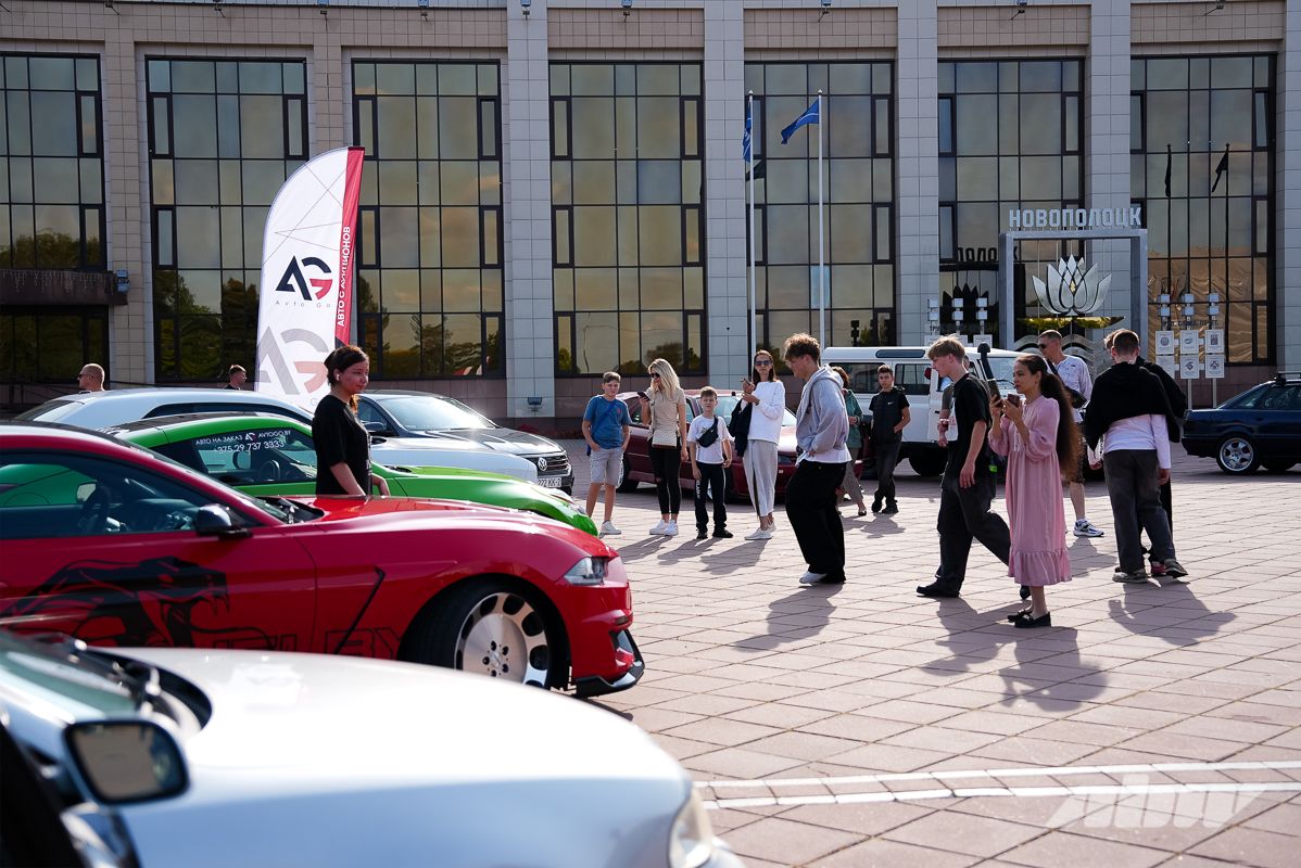 Монстр-трак Audi 100, Mosvagen и «Волга»-кабриолет: чем запомнился «Авто Тюнинг Батл» в Новополоцке