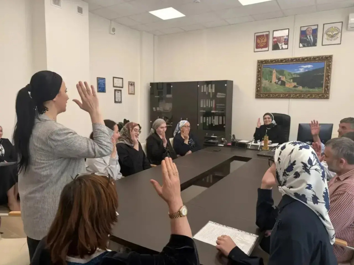 Избрание председателя.Фото: пресс-служба Отделения РГО в Республике Ингушетия