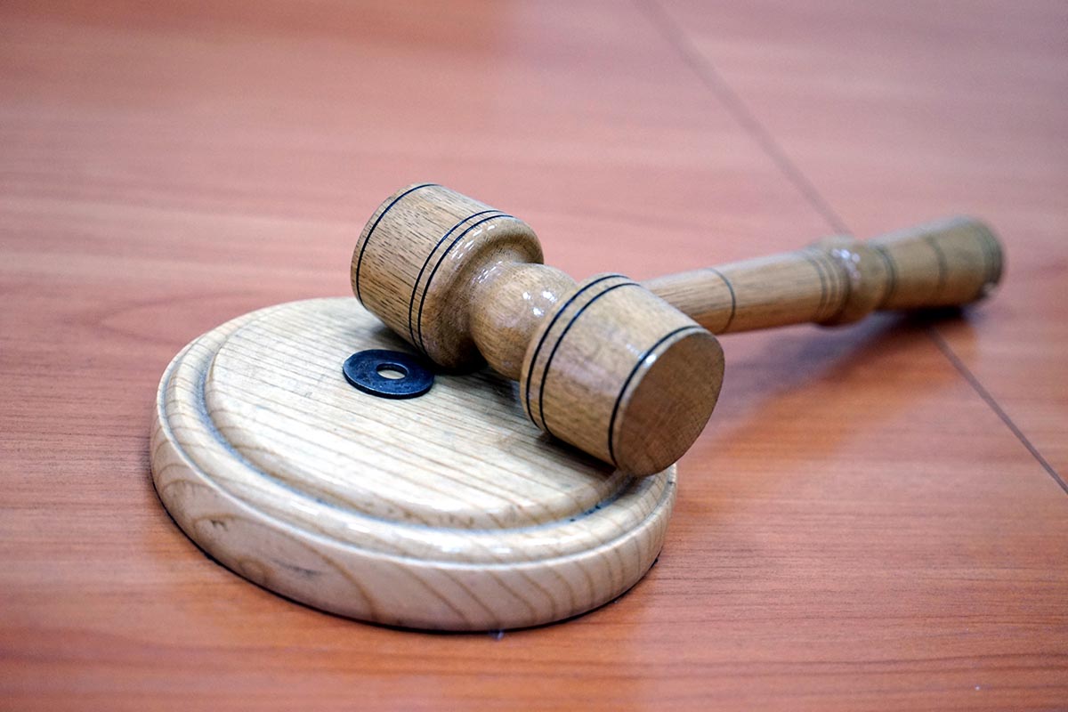 Чиновника приговорили к 6 годам за взятки от предпринимателей в аэропорту Сочи