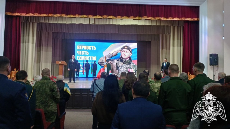 В Карачаево-Черкесии росгвардейцы приняли участие в торжествах ко Дню защитника Отечества