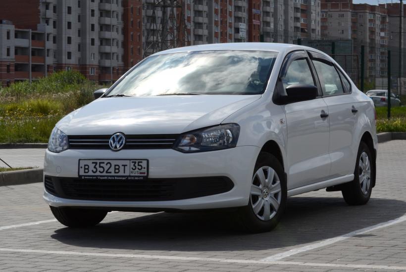 Volkswagen Polo Sedan