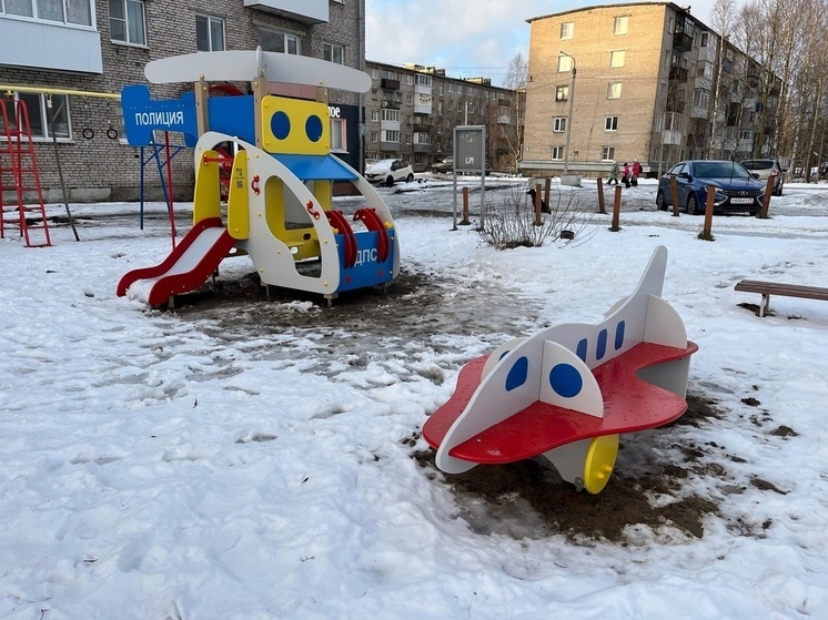 Детский «Авиадворик» создали на ул. Авиационной в Архангельске