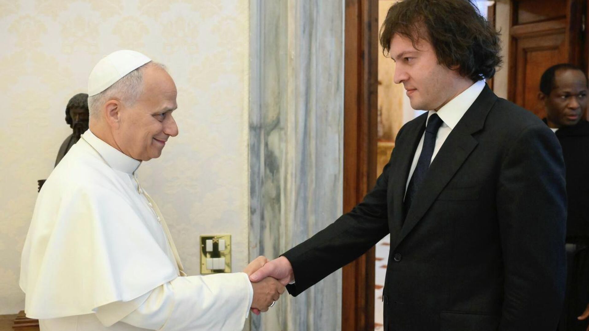 Ираклий Кобахидзе и Папа Римский Лев XIV - Sputnik Грузия, 1920, 29.11.2025