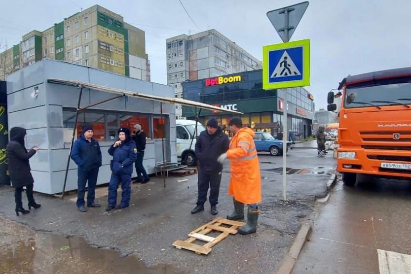 Не остались в стороне