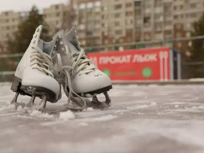 Одиннадцать катков (частных и муниципальных) будет работать в Советском районе Новосибирска в зимнем сезоне 2025 – 2026.