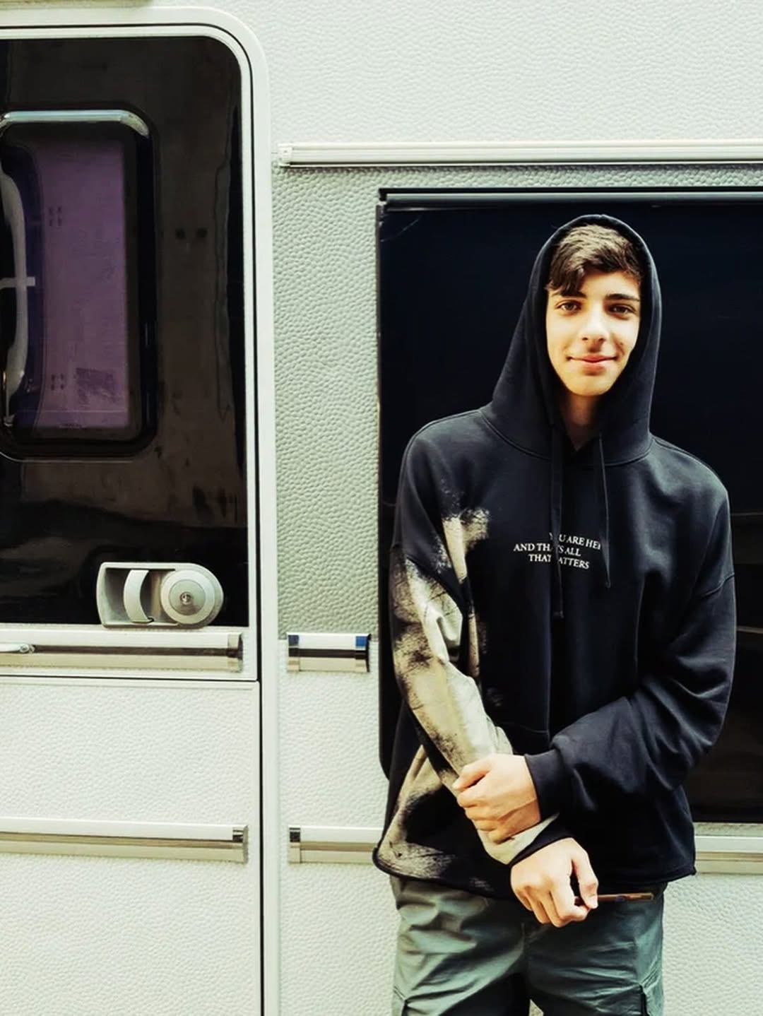 Евгений Цыганов снялся в кино вместе со своим 15-летним сыном Андреем