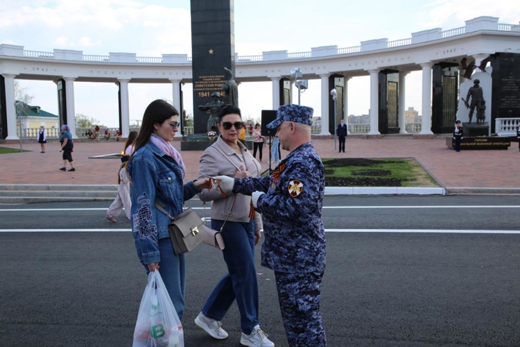Росгвардейцы присоединились к всероссийской акции «Георгиевская ленточка» в Саранске