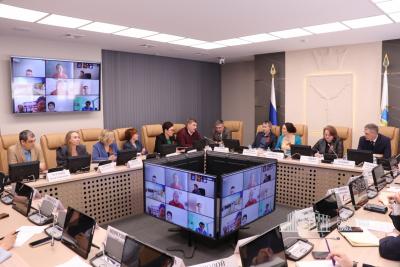 В школах Саратовской области собираются организовать шкафчики для хранения учебников и вещей