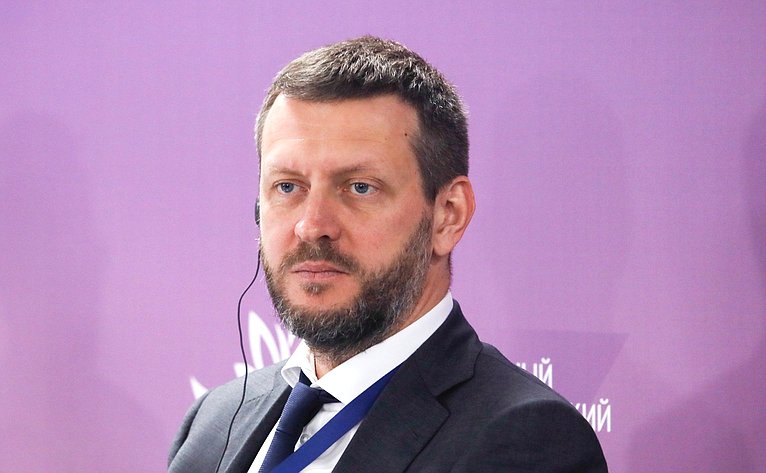 Сессия «Россия – Китай: региональное измерение». X Восточный экономический форум