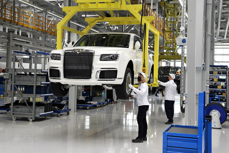 Серийное производство Aurus в Татарстане на территории особой экономической зоны «Алабуга» запустили в мае 2021 года