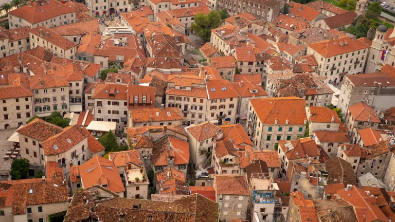 Черногория свернула программу выдачи гражданства в обмен на инвестиции