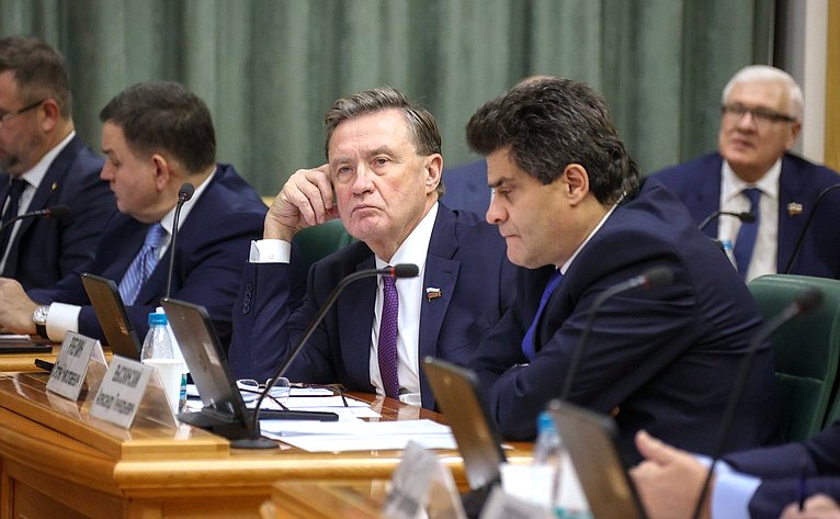 Парламентские слушания Комитета СФ по федеративному устройству, региональной политике, местному самоуправлению и делам Севера «Инновации и современные технологии в строительстве и жилищно-коммунальном хозяйстве»