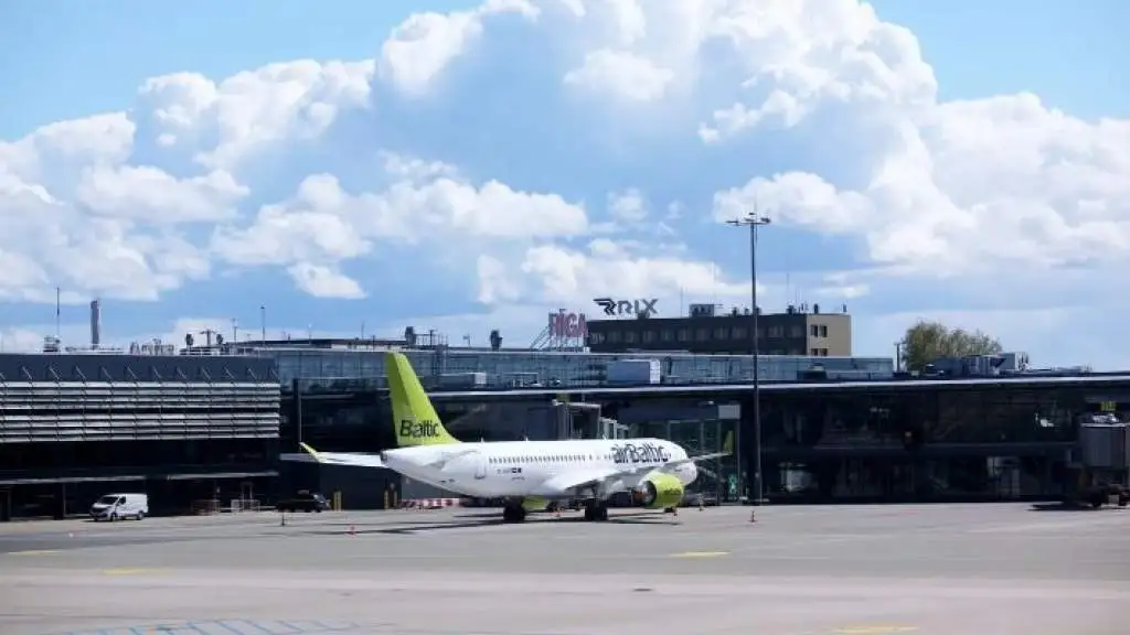 За отмененные рейсы airBaltic придется вернуть пассажирам более 1 млн евро