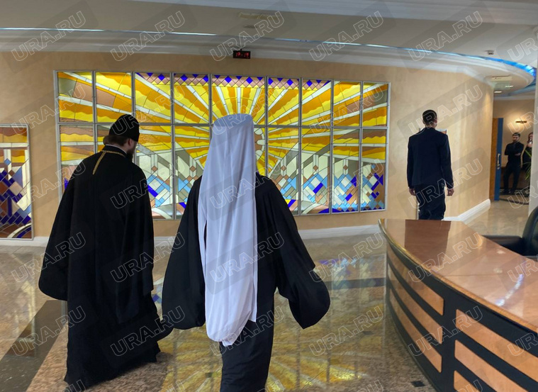 В Дом правительства в Ханты-Мансийске прибыл митрополит Ханты-Мансийский и Сургутский Павел