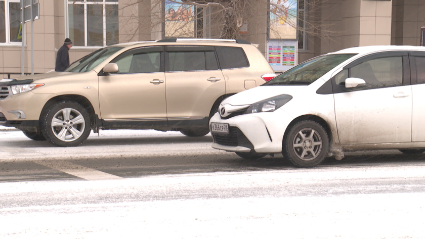 Весенний снегопад превратил амурские дороги в каток - gtrkamur.ru