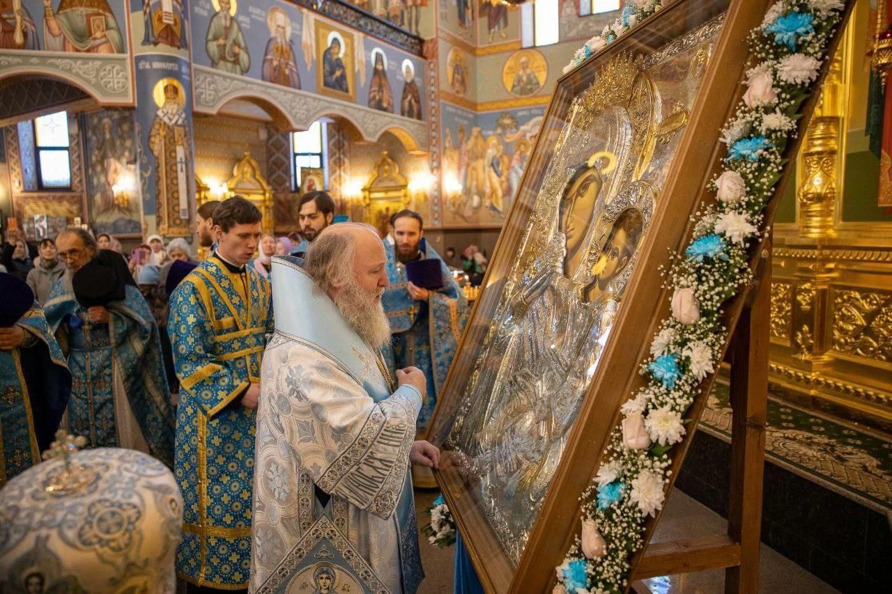 В Нижневартовск везут святыню, созданную иноками монастыря Святой Горы Афон.