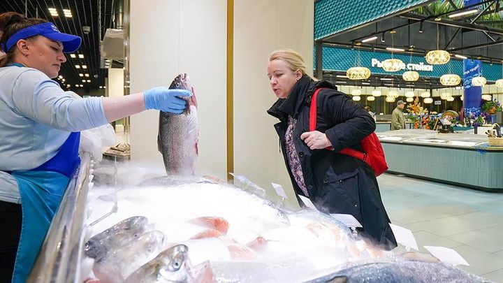 Рыбные рынки Москвы дадут скидку: Деликатесы станут дешевле в честь Дня народного единства