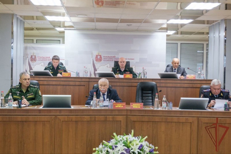 Генерал-полковник Сергей Бойко принял участие в заседании Военного совета Уральского округа Росгвардии