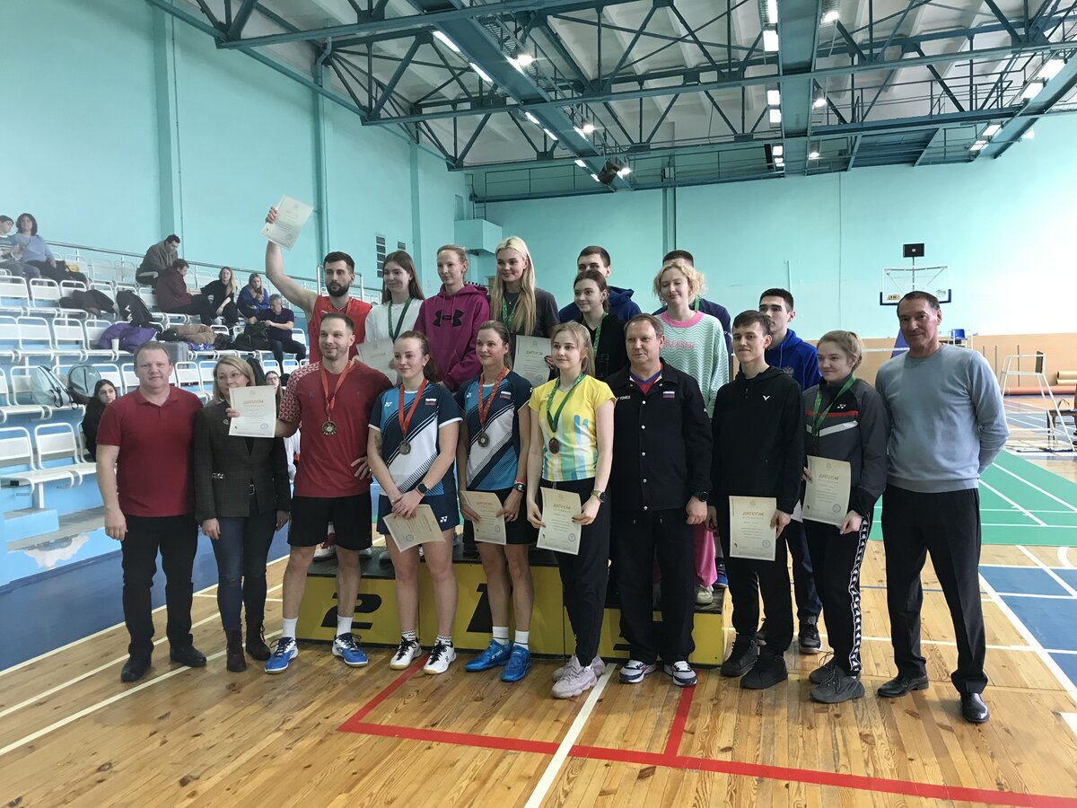 vserossijskie sorevnovaniya po badmintonu sostoyalis v universitete lobachevskogo