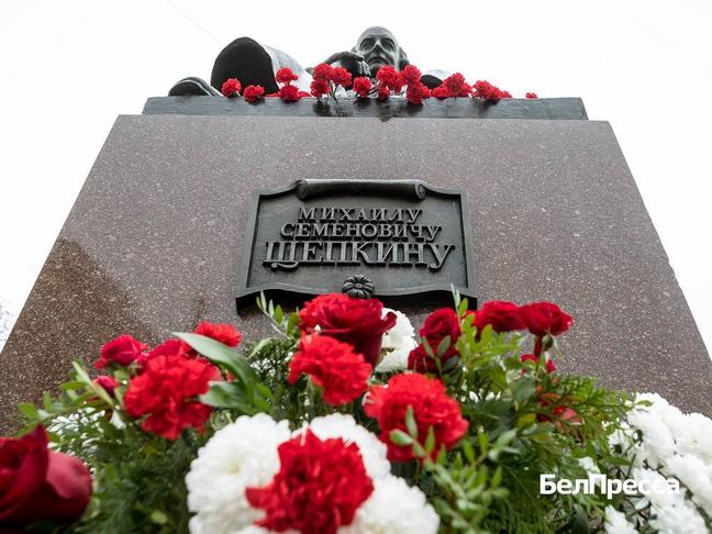 Белгородский драматический театр отмечает день рождения Михаила Щепкина - Изображение 1