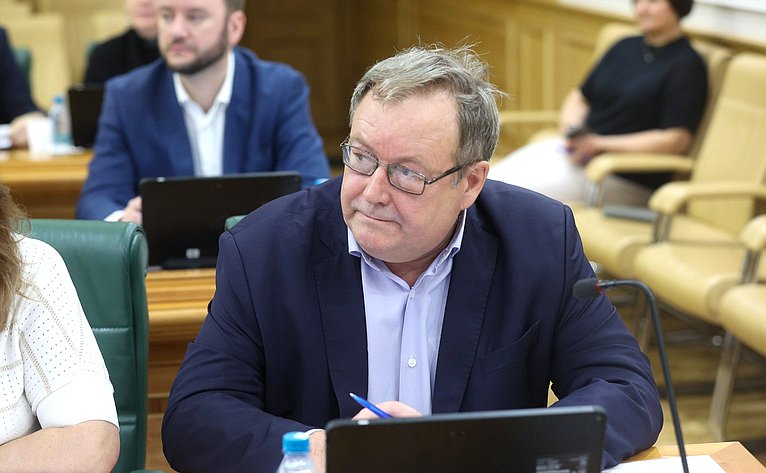 Заседание Совета по вопросам развития лесного комплекса Российской Федерации при Совете Федерации