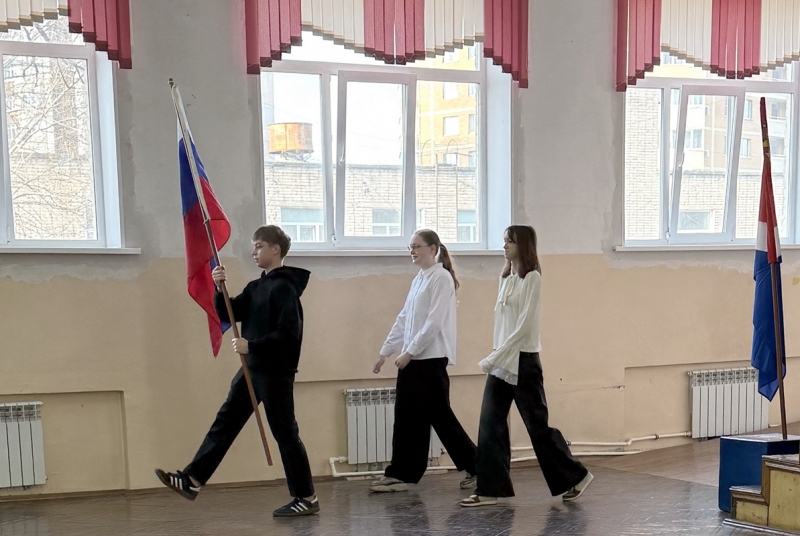 Депутаты Думы Владивостока провели для школьников и студентов уроки парламентаризма