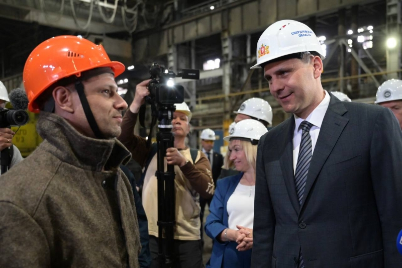 Глава региона поздравил металлургов с профессиональным праздником