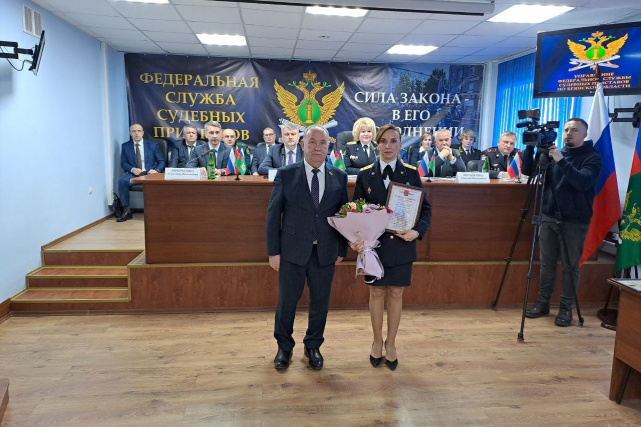 Вручение наград.jpg