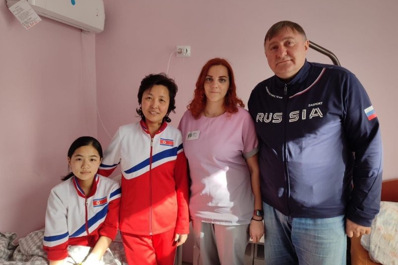 Врачи спасли фигуристку из КНДР во время игр "Дети Приморья" Tg-канал (18+) посольства России в КНДР