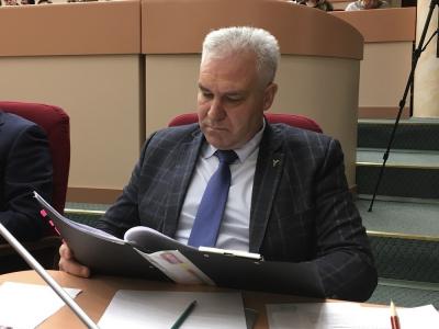 Спикер Саратовской облдумы Алексей Антонов хочет проверить эффективность расходования бюджетных средств 