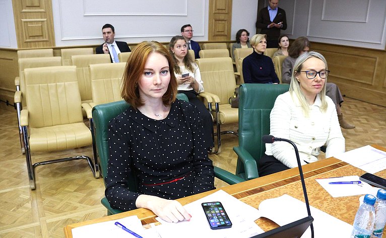 Заседание организационного комитета IV Международного форума «Содружество моды»