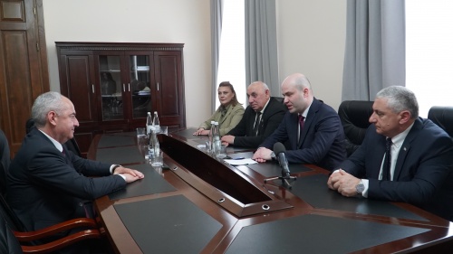 Состоялась встреча руководителей парламентов Республики Абхазия и Республики Северная Осетия-Алания 