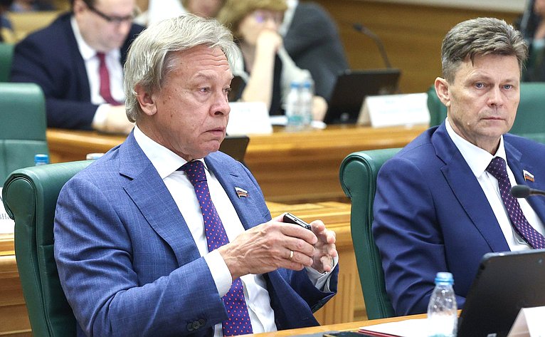 Алексей Пушков