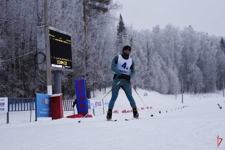 В Удмуртии прошел чемпионат Приволжского округа Росгвардии по лыжным гонкам и служебному двоеборью