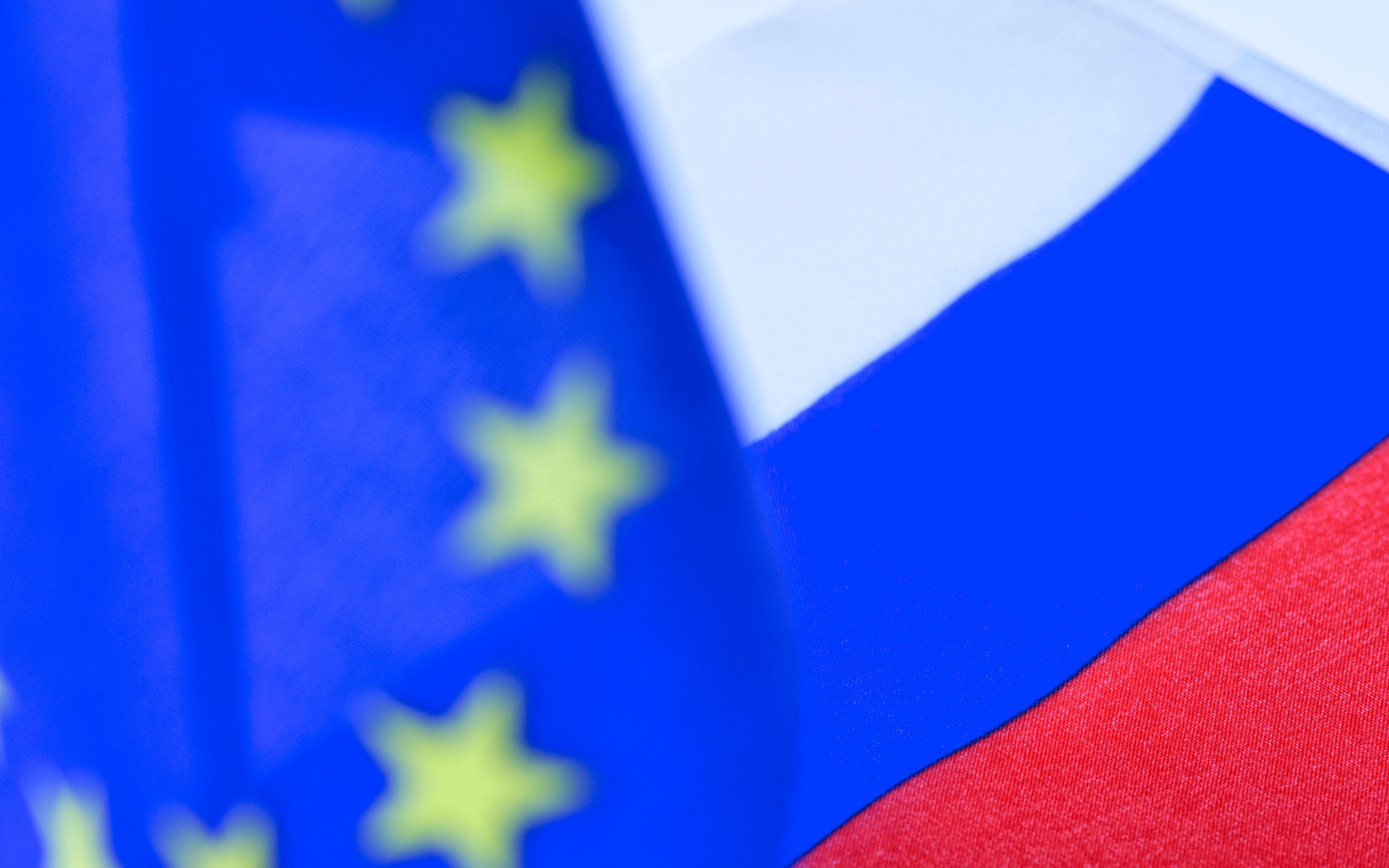 ЕС агрессивной риторикой по РФ пытается сохранить лицо