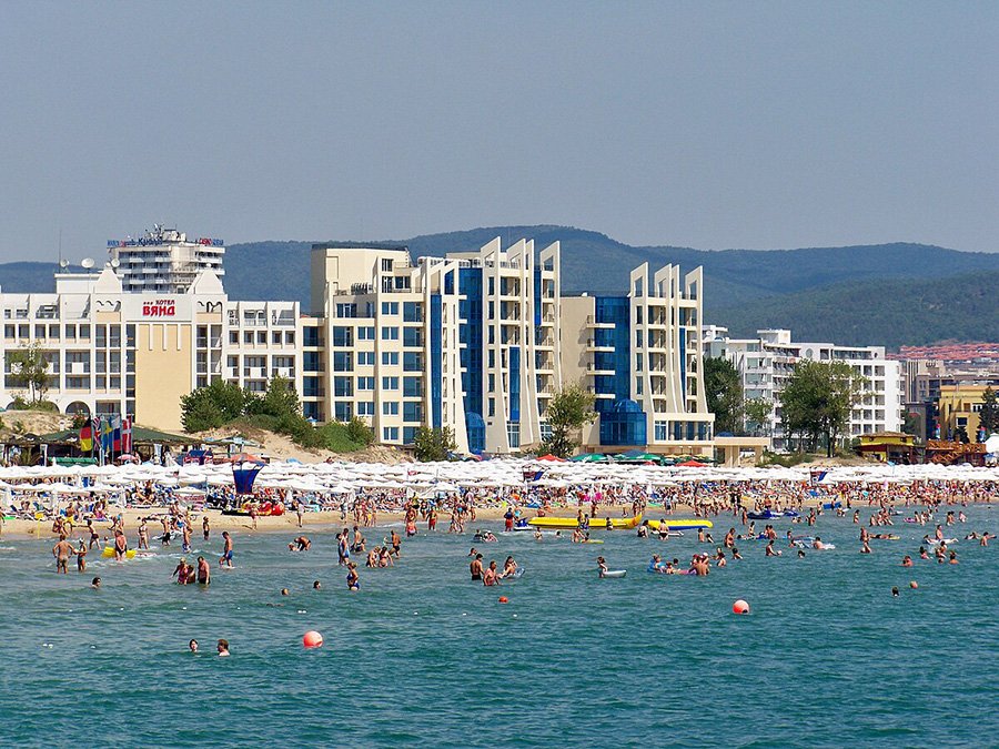 В Болгарии сократилось количество сделок с недвижимостью