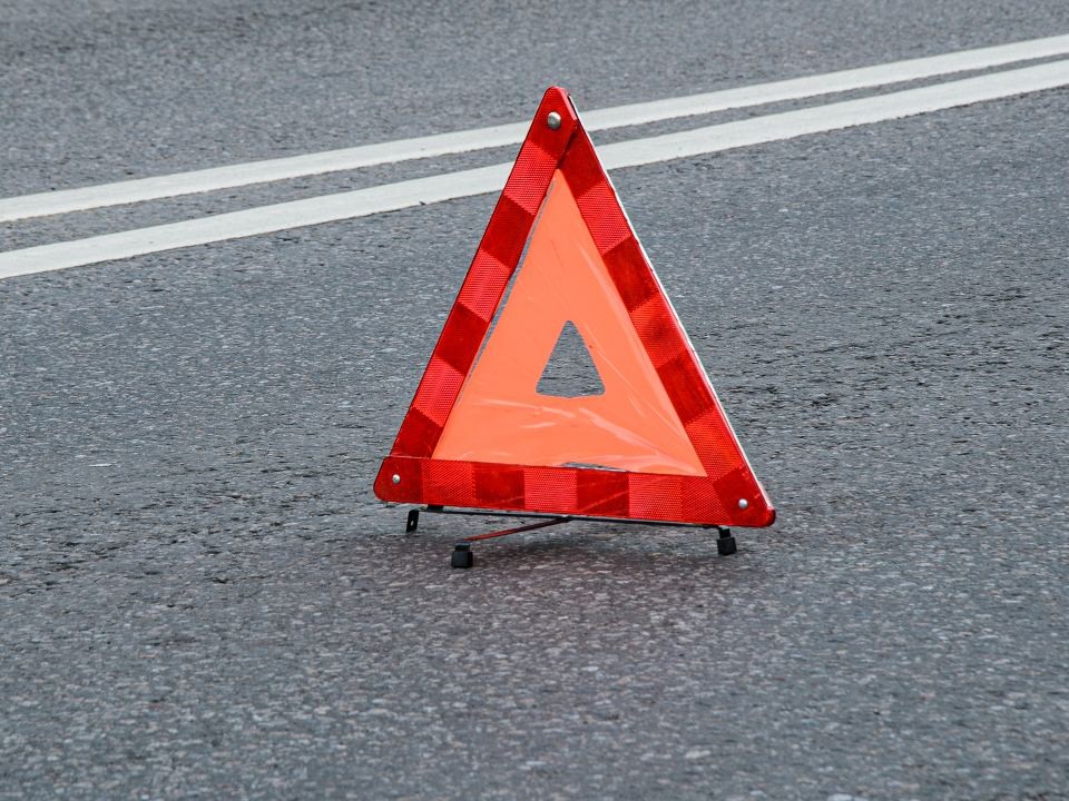 Экстренные службы выехали к месту аварии в Краснозаводске