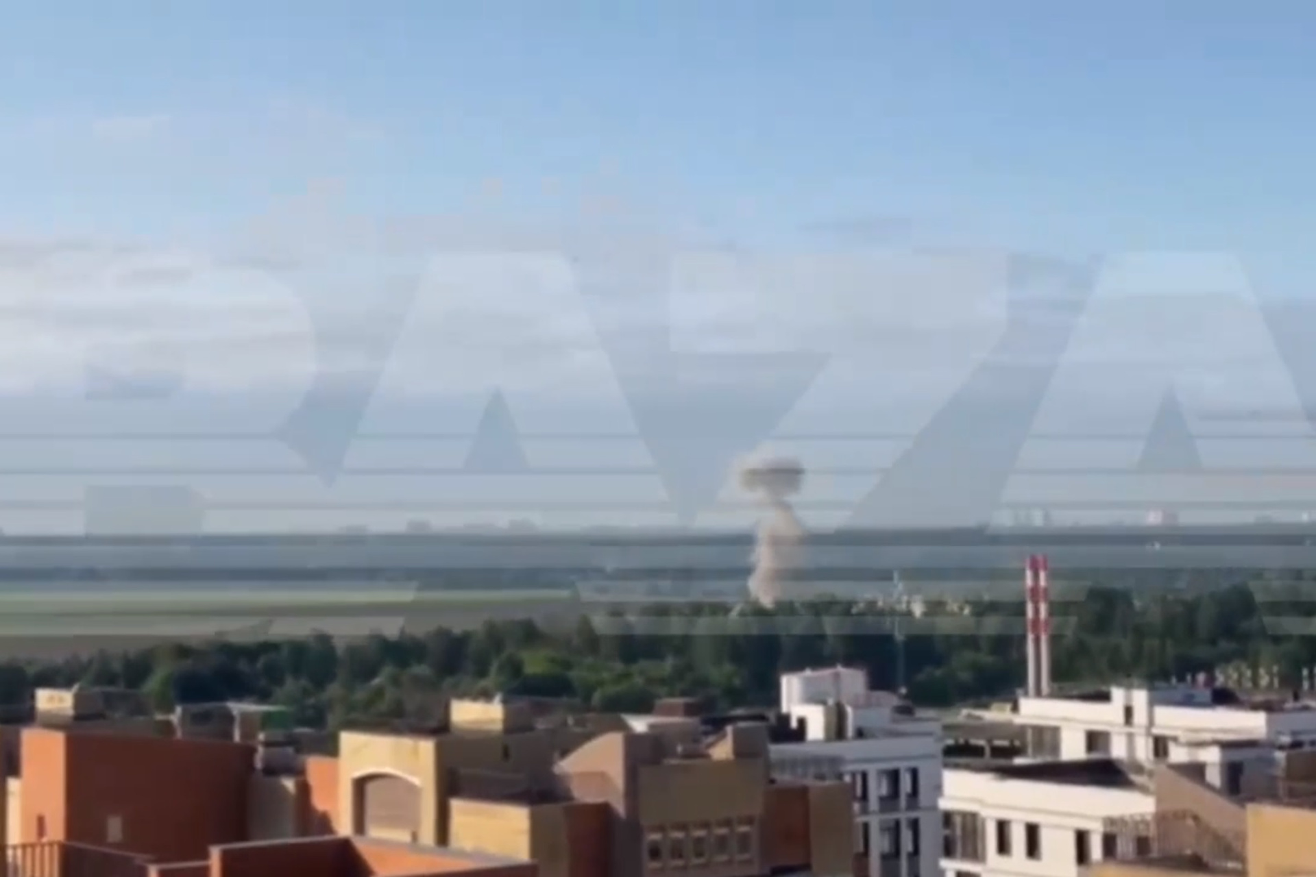 Uj-22 airborne бпла. Много беспилотников. Беспилотники в подмосковье. Подмосковье. Дроны вблизи.