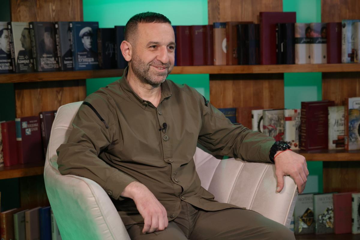 «Я рыдал от счастья, когда меня утвердили». 20 лет после «9 роты». Чем занимается «Пиночет» Сослан Фидаров сегодня?