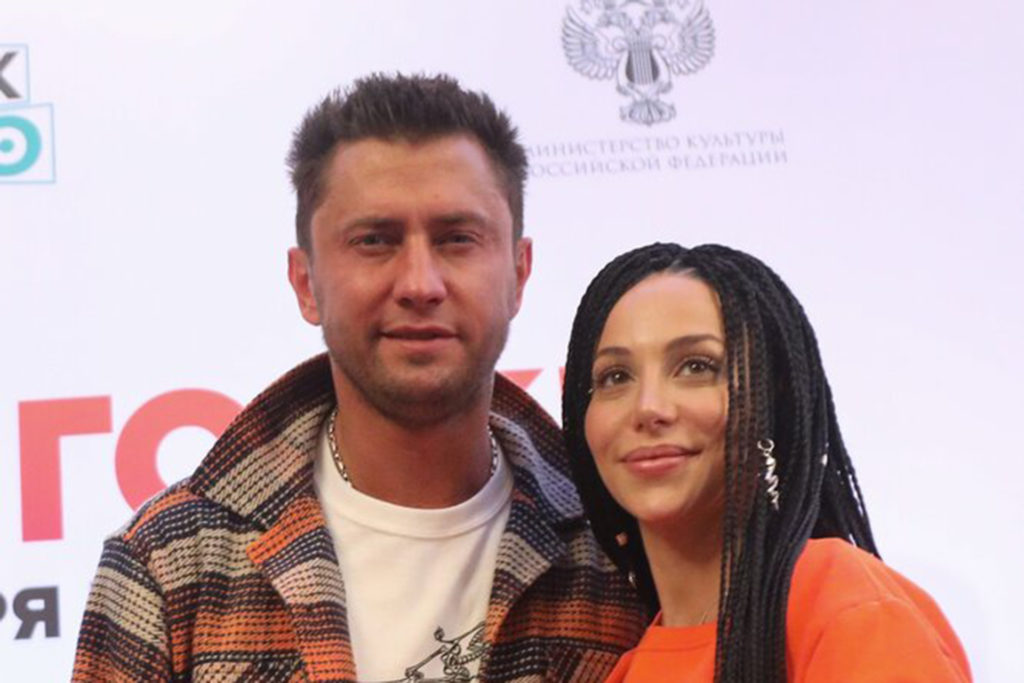 Актер Павел Прилучный признался, что часто ругается с женой из-за пустяков